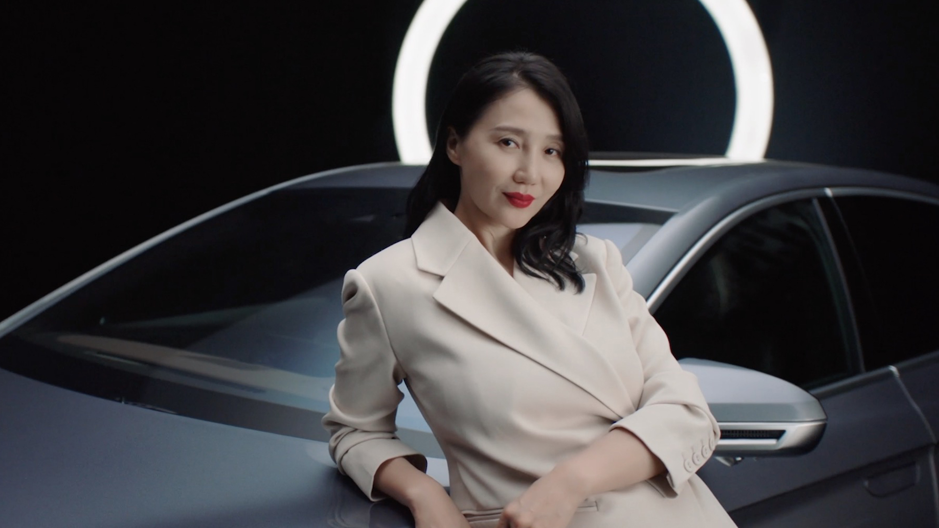 阿朵 | Z6·尊龙凯时木兰荟首位女性挚友，新民族音乐人